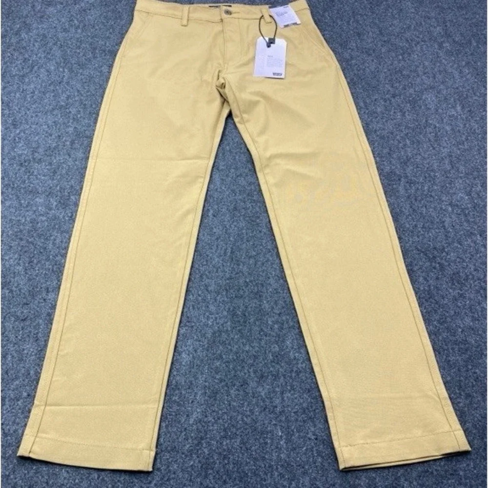 Levi's XX Chino Standard Taper Men 31x32 Tan Tech High Stretch Quick Dry Pants